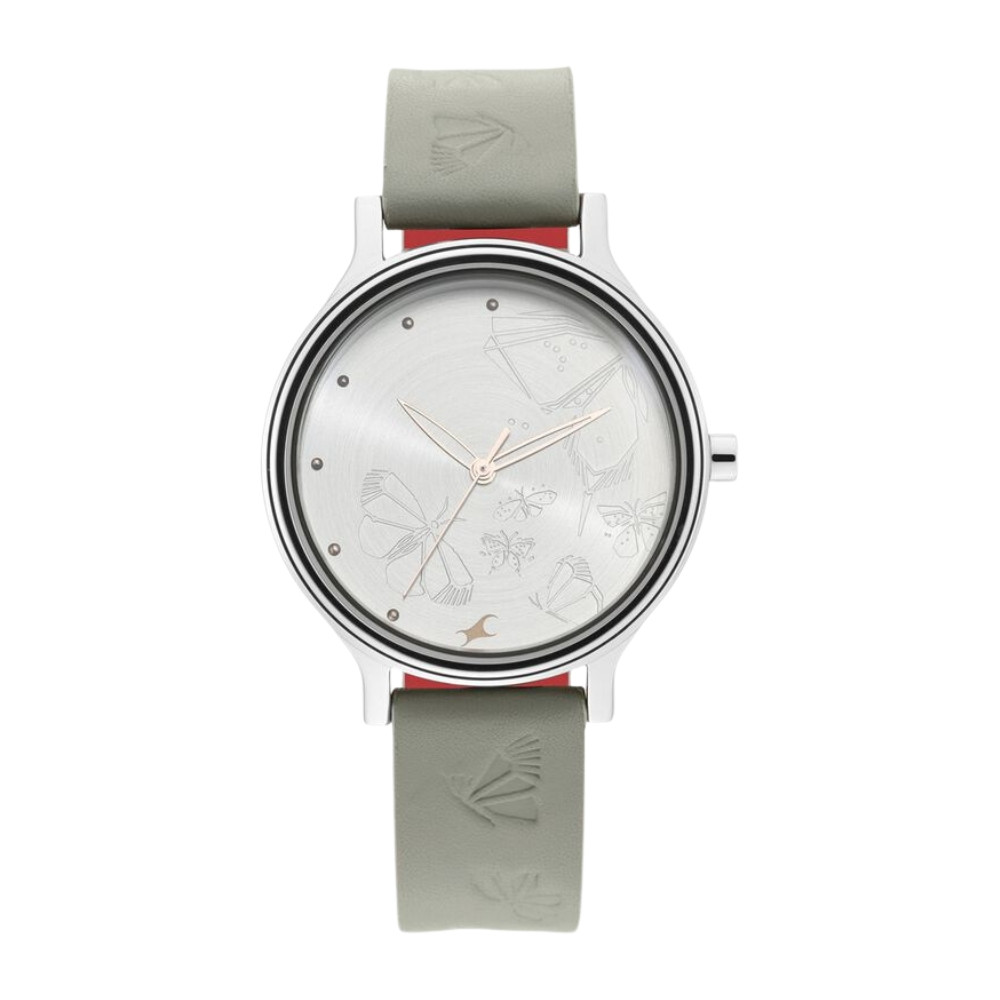 Fastrack I Love Me Quartz Analog Silver Dial Leather Strap Watch for Girls NR6189SL03